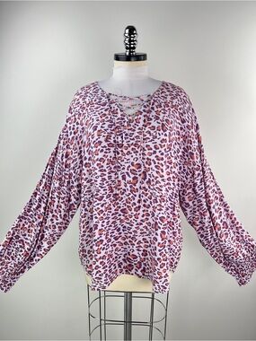 💚 3578. Lace-Up Lavender Leopard Print Long Sleeve Blouse